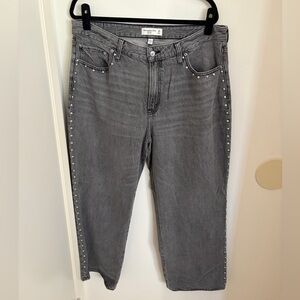 Abercrombie & Fitch Curve Love studded jeans 33 short